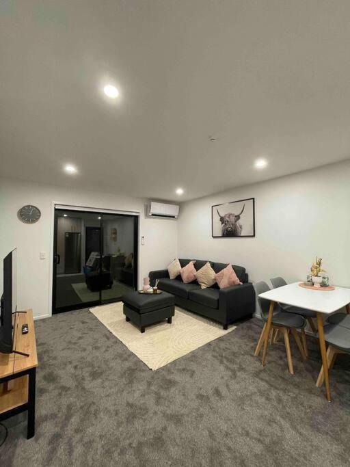 Central City Convenience At The Salt District ไครสต์เชิร์ช ภายนอก รูปภาพ